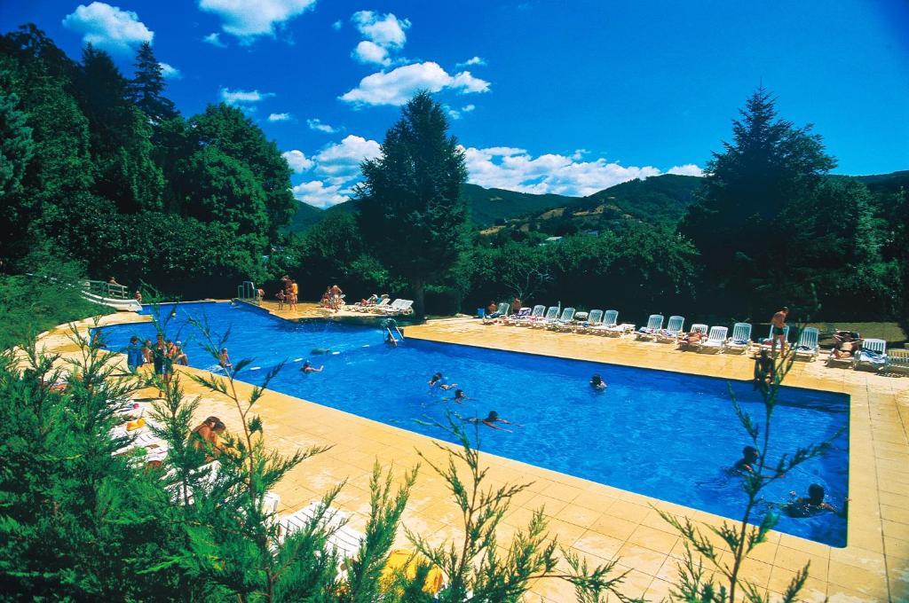 Camping Paradis Marmotel Saint-Geniez-d'Olt Ngoại thất bức ảnh