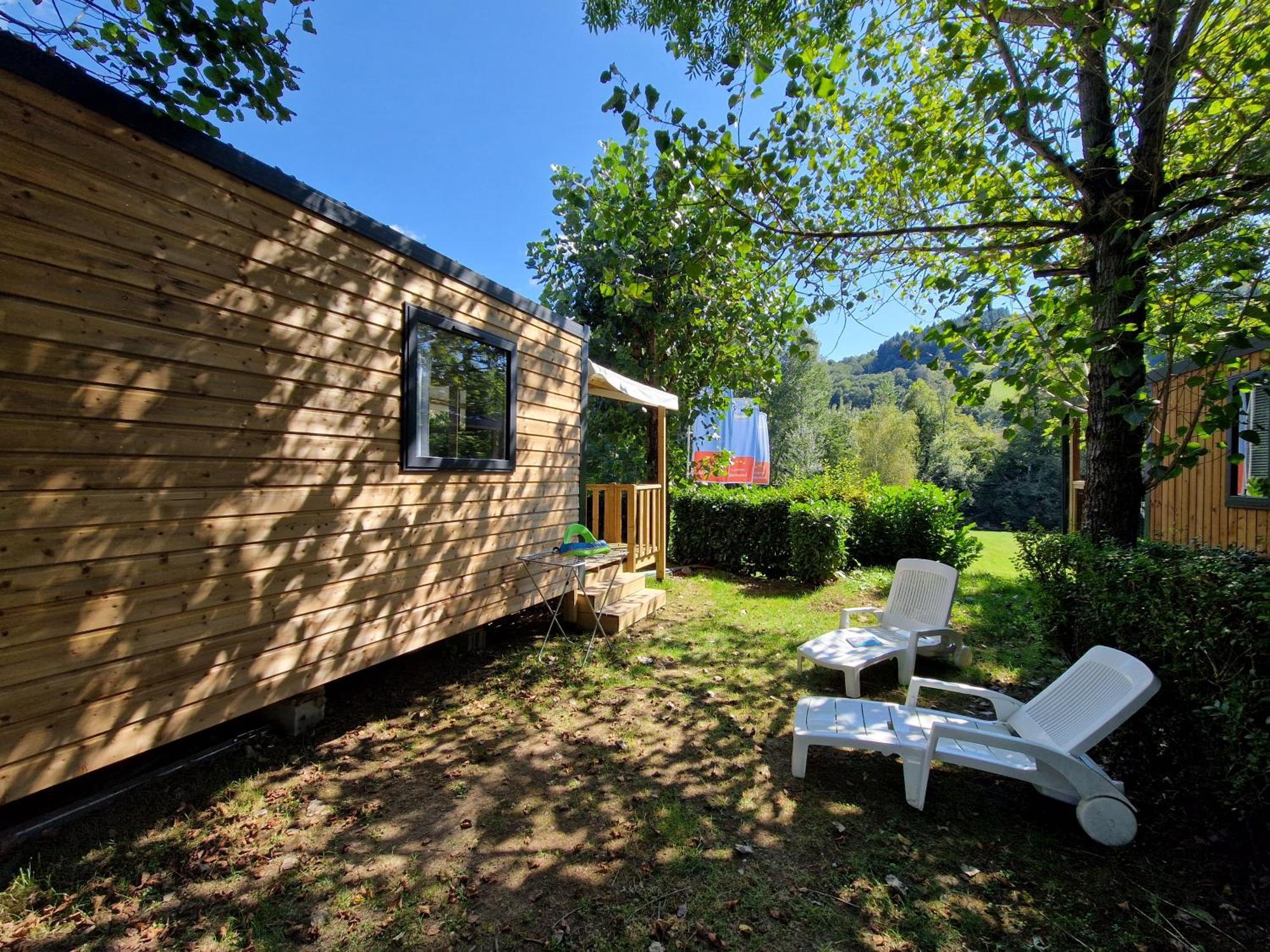 Camping Paradis Marmotel Saint-Geniez-d'Olt Ngoại thất bức ảnh